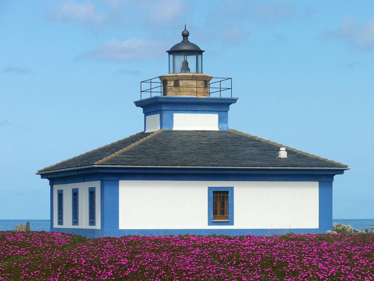 O Faro Apartments Ribadeo Kültér fotó