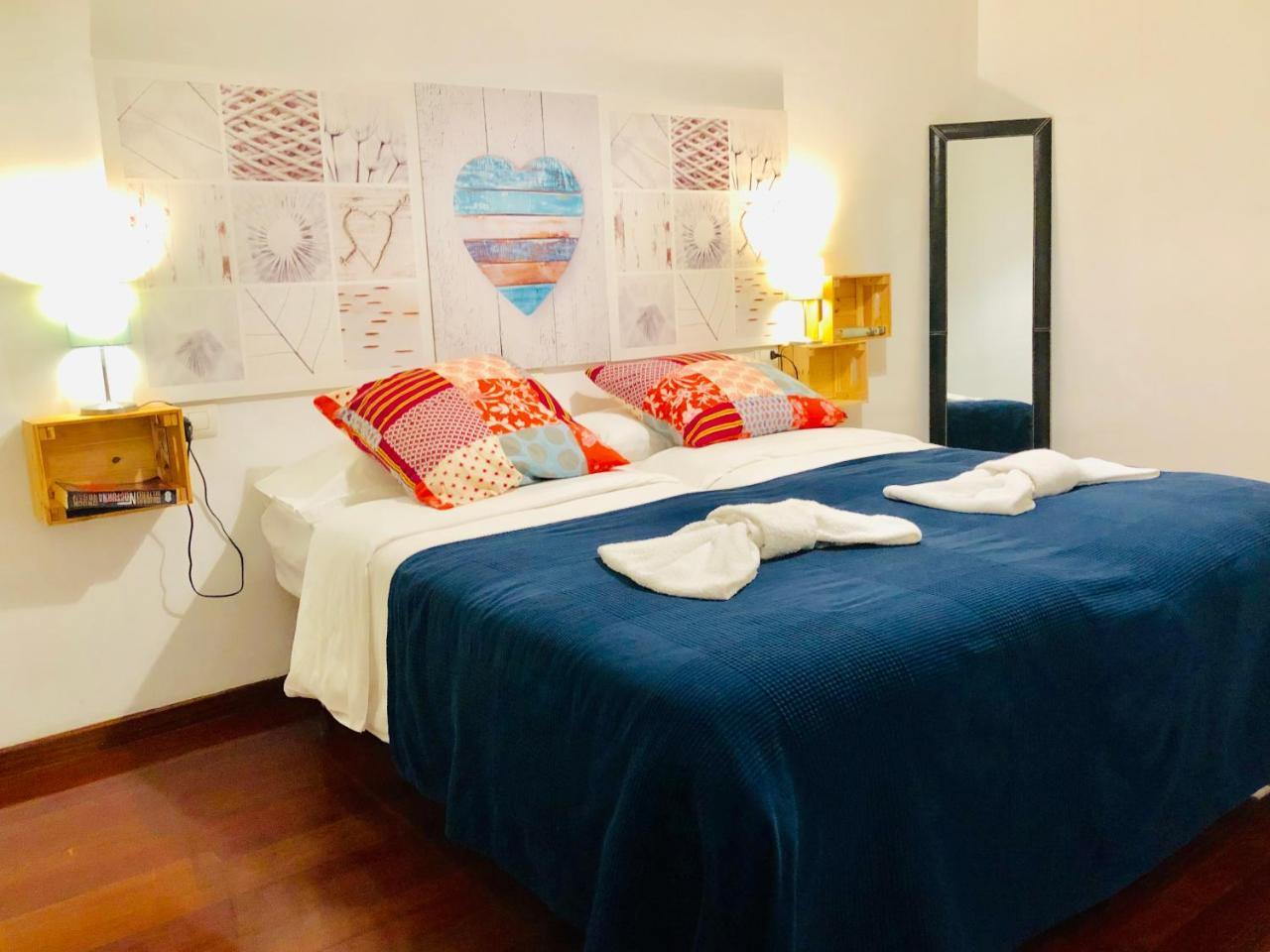 O Faro Apartments Ribadeo Kültér fotó
